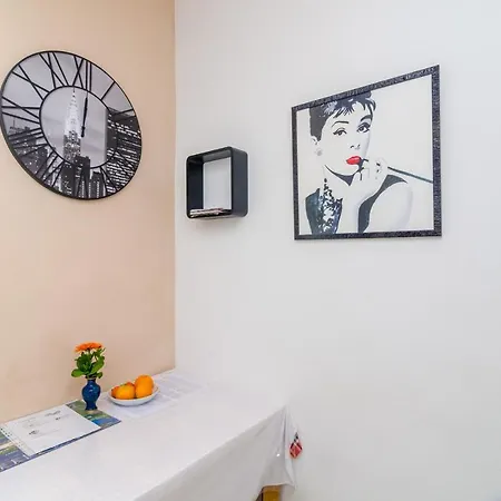 Apartment 4m